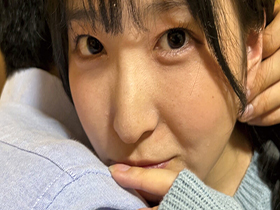 NTR速報 ワイの大好きな彼女が目の前で！イケメン出張ホスト達にプッシー開発されています　サンプル画像02